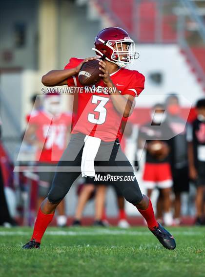 Thumbnail 1 in Osceola @ Edgewater (Spring Scrimmage) photogallery.