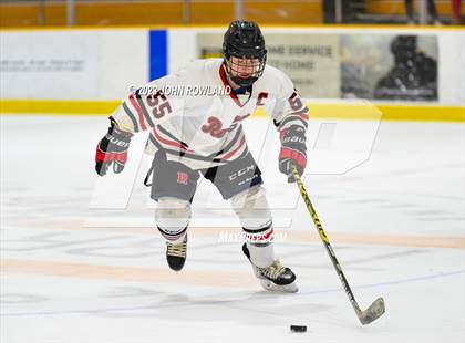 Thumbnail 2 in Ravenwood vs Montgomery Bell Academy photogallery.