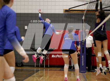 Thumbnail 2 in Rincon/University vs. Mesquite (Lancer Invitational) photogallery.