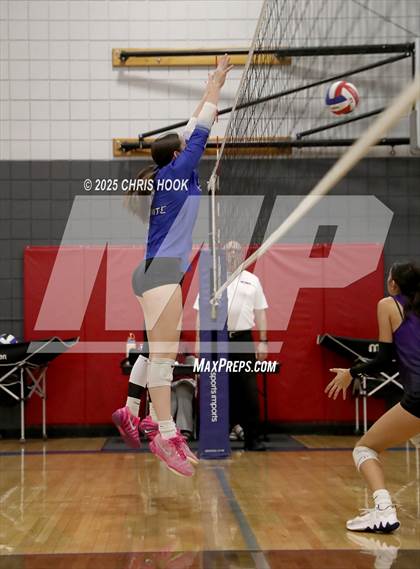 Thumbnail 1 in Rincon/University vs. Mesquite (Lancer Invitational) photogallery.