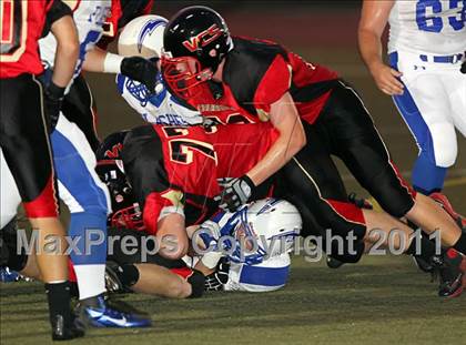 Thumbnail 1 in Village Christian vs. Fillmore photogallery.