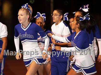 Thumbnail 2 in Village Christian vs. Fillmore photogallery.
