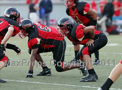 Thumbnail 3 in Village Christian vs. Fillmore photogallery.