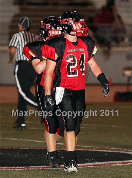Thumbnail 1 in Village Christian vs. Fillmore photogallery.