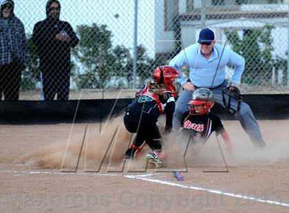 Thumbnail 1 in North @ Tehachapi photogallery.