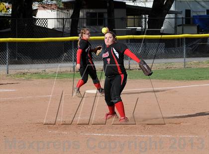 Thumbnail 2 in North @ Tehachapi photogallery.