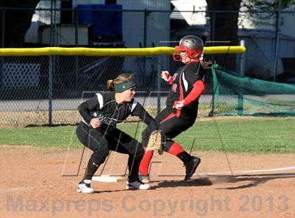 Thumbnail 2 in North @ Tehachapi photogallery.