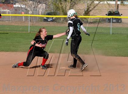 Thumbnail 1 in North @ Tehachapi photogallery.