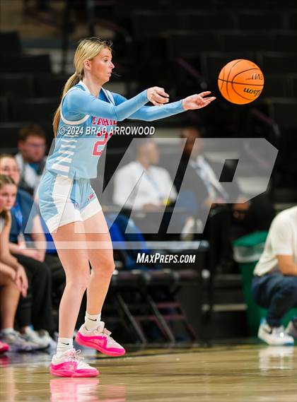 Thumbnail 2 in Charlotte Catholic vs Watauga (NCHSAA 4A Regional Final) photogallery.