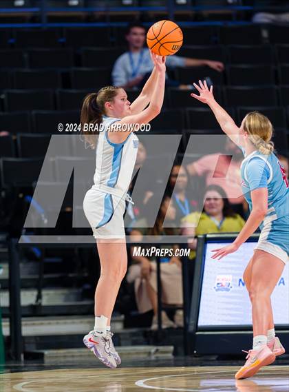 Thumbnail 2 in Charlotte Catholic vs Watauga (NCHSAA 4A Regional Final) photogallery.