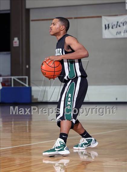 Thumbnail 1 in North Crowley vs. Berkner (McDonald's Texas Invitational) photogallery.