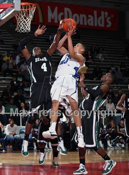 Thumbnail 1 in North Crowley vs. Berkner (McDonald's Texas Invitational) photogallery.
