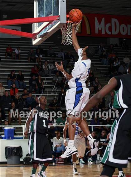 Thumbnail 3 in North Crowley vs. Berkner (McDonald's Texas Invitational) photogallery.