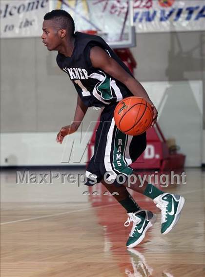 Thumbnail 2 in North Crowley vs. Berkner (McDonald's Texas Invitational) photogallery.