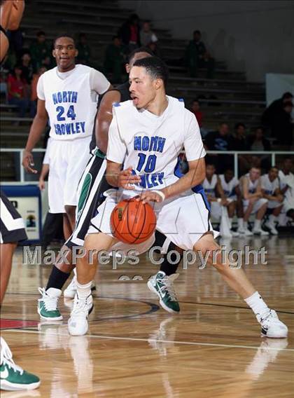 Thumbnail 3 in North Crowley vs. Berkner (McDonald's Texas Invitational) photogallery.