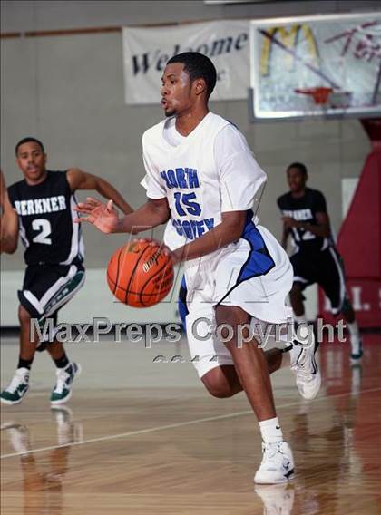 Thumbnail 1 in North Crowley vs. Berkner (McDonald's Texas Invitational) photogallery.
