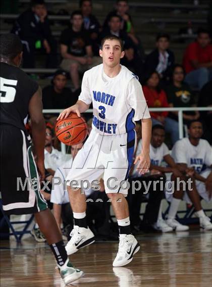 Thumbnail 2 in North Crowley vs. Berkner (McDonald's Texas Invitational) photogallery.