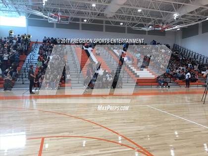 Thumbnail 2 in Monacan TOC Ceremony photogallery.