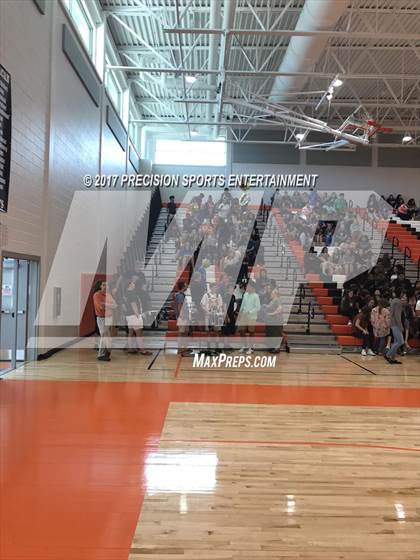 Thumbnail 3 in Monacan TOC Ceremony photogallery.