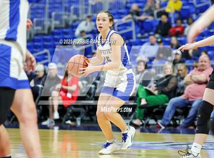 Thumbnail 3 in Nazareth vs. Saltillo (UIL 1A Basketball Division II Final) photogallery.