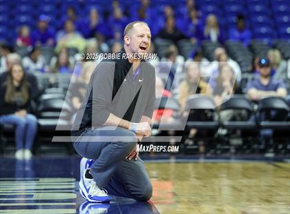 Thumbnail 2 in Nazareth vs. Saltillo (UIL 1A Basketball Division II Final) photogallery.
