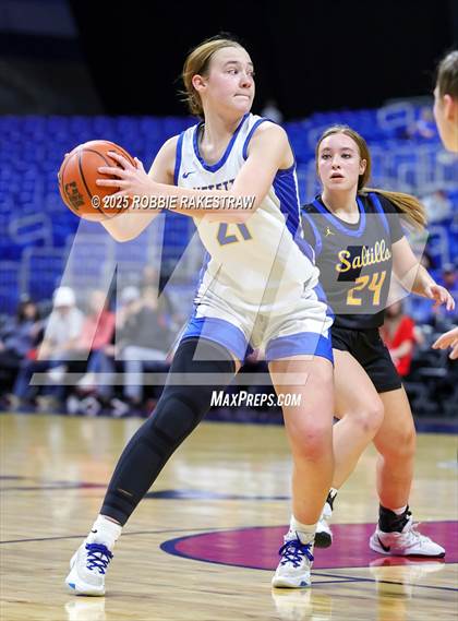 Thumbnail 3 in Nazareth vs. Saltillo (UIL 1A Basketball Division II Final) photogallery.
