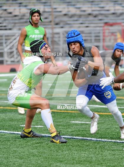 Thumbnail 3 in South County 26th Passing and Lineman Tournament photogallery.