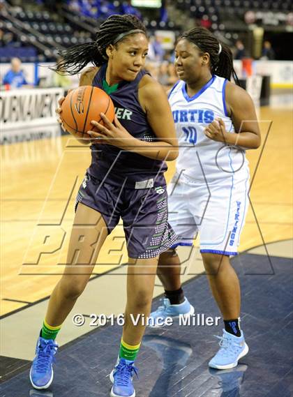 Thumbnail 1 in Beamer vs Curtis (4A SPSL Tournament) photogallery.