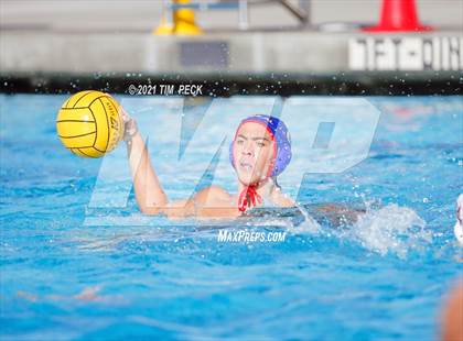Thumbnail 1 in Laguna Beach @ Los Alamitos photogallery.