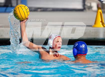 Thumbnail 1 in Laguna Beach @ Los Alamitos photogallery.