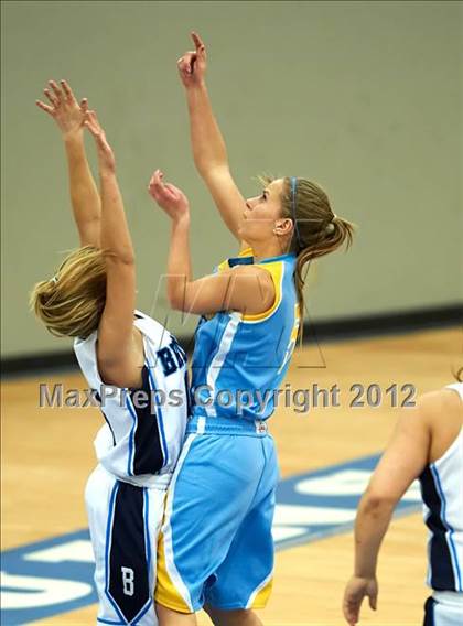 Thumbnail 2 in Leland @ Branham photogallery.