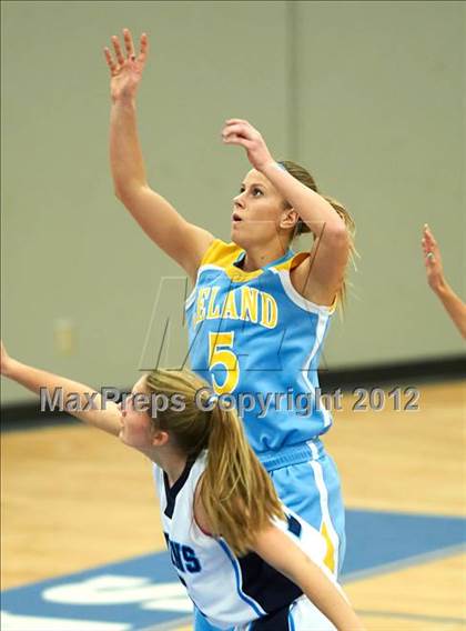 Thumbnail 2 in Leland @ Branham photogallery.