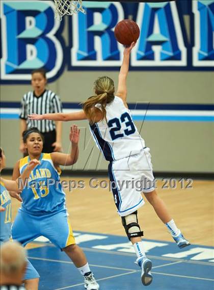 Thumbnail 3 in Leland @ Branham photogallery.