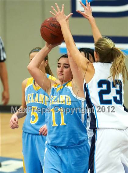 Thumbnail 2 in Leland @ Branham photogallery.