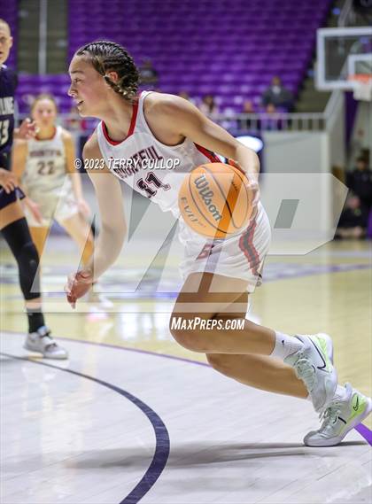 Thumbnail 2 in Skyline vs. Bountiful (UHSAA 5A Semifinal) photogallery.