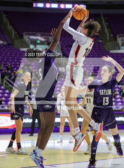 Thumbnail 3 in Skyline vs. Bountiful (UHSAA 5A Semifinal) photogallery.