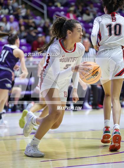 Thumbnail 3 in Skyline vs. Bountiful (UHSAA 5A Semifinal) photogallery.