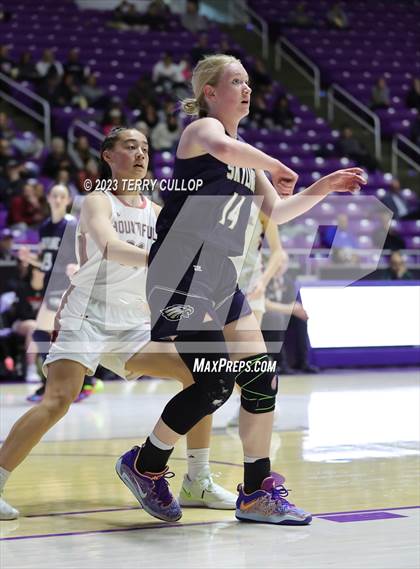 Thumbnail 3 in Skyline vs. Bountiful (UHSAA 5A Semifinal) photogallery.