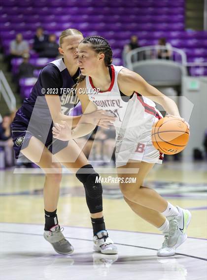 Thumbnail 3 in Skyline vs. Bountiful (UHSAA 5A Semifinal) photogallery.