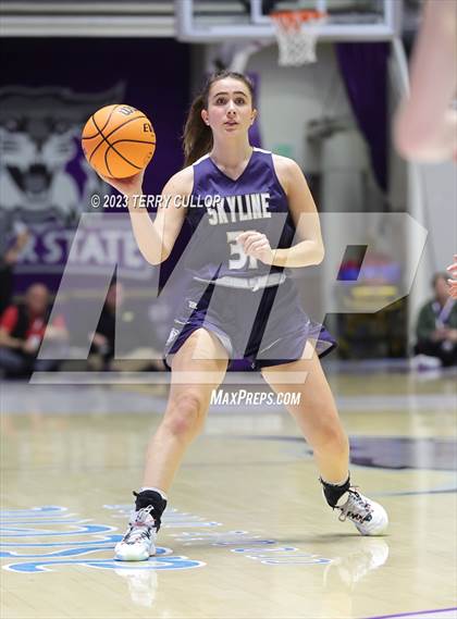 Thumbnail 1 in Skyline vs. Bountiful (UHSAA 5A Semifinal) photogallery.