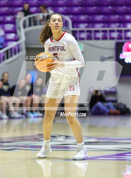Thumbnail 3 in Skyline vs. Bountiful (UHSAA 5A Semifinal) photogallery.