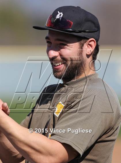 Thumbnail 3 in Crespi Varsity vs. Crespi Alumni 2015 photogallery.