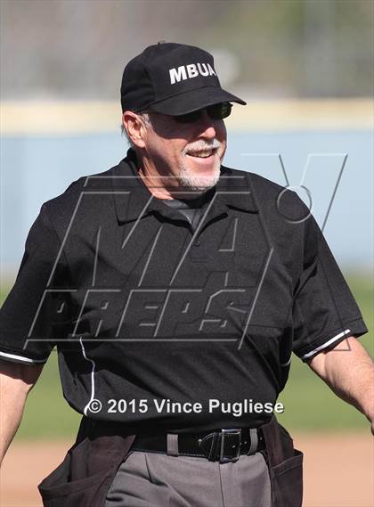 Thumbnail 3 in Crespi Varsity vs. Crespi Alumni 2015 photogallery.