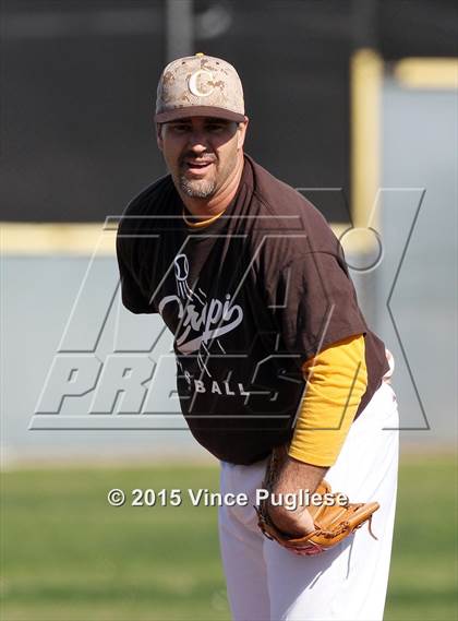 Thumbnail 1 in Crespi Varsity vs. Crespi Alumni 2015 photogallery.