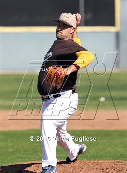 Thumbnail 1 in Crespi Varsity vs. Crespi Alumni 2015 photogallery.