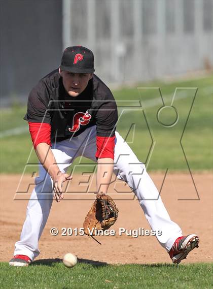 Thumbnail 2 in Crespi Varsity vs. Crespi Alumni 2015 photogallery.