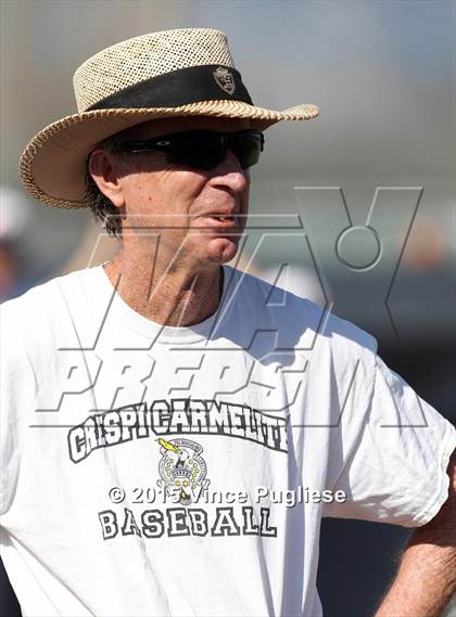 Thumbnail 1 in Crespi Varsity vs. Crespi Alumni 2015 photogallery.