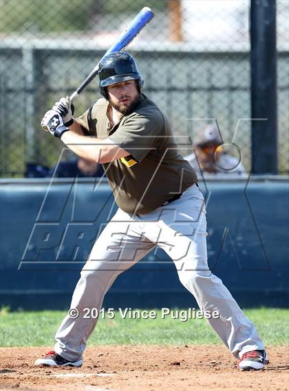 Thumbnail 3 in Crespi Varsity vs. Crespi Alumni 2015 photogallery.