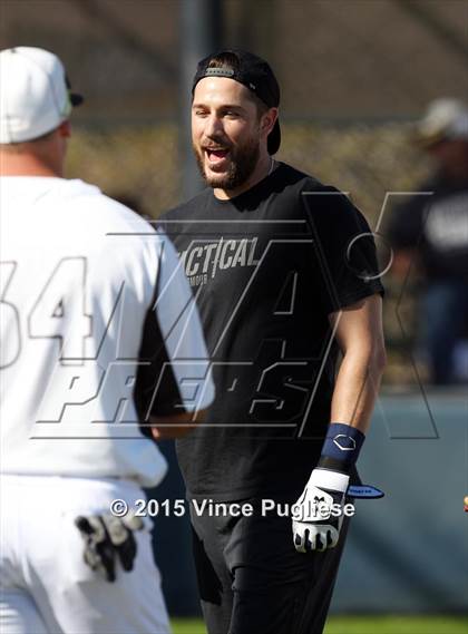 Thumbnail 3 in Crespi Varsity vs. Crespi Alumni 2015 photogallery.