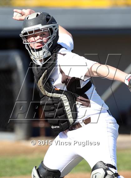Thumbnail 3 in Crespi Varsity vs. Crespi Alumni 2015 photogallery.